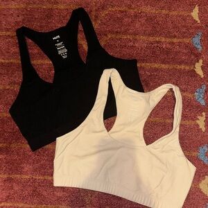 MATE the Label Organic Stretch Sports Bra x2! ⚪️⚫️